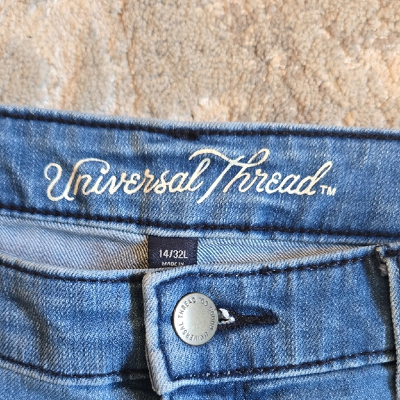 Universal Thread Mid Rise Jeggings - Picture 2 of 6